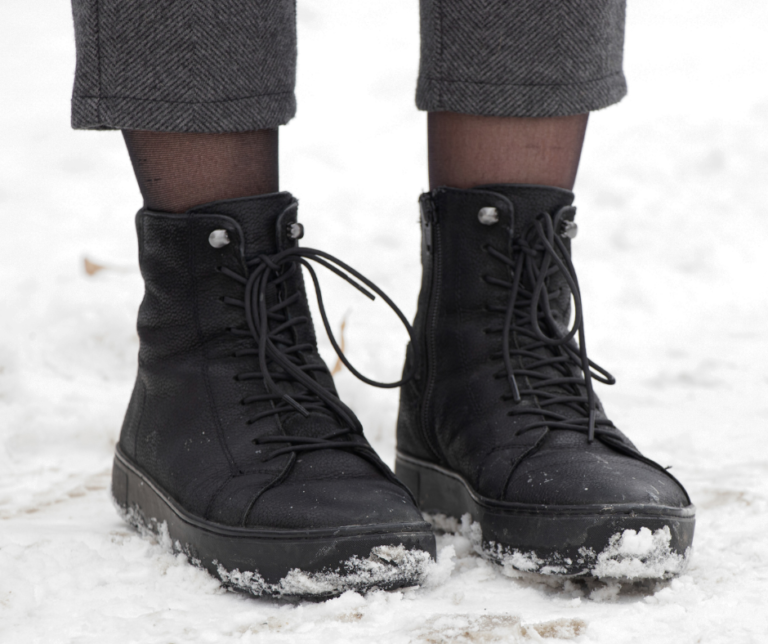 Why Your Winter Boots Might Be Wrecking Your Feet